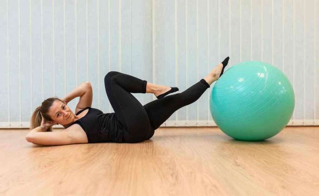 pilates criss cross exercise